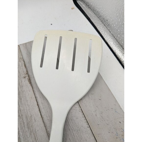 Tailor Made #1 Wide Slotted Spatula Turner Flipper White Nylon Plastic 11 3/4" - Picture 2 of 8